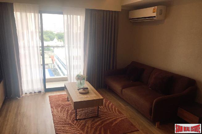 Blossom Condo @ Sathorn - Charoenrat | City and Temple Views from this New 2 Bed Corner Unit on the Top Floor-6