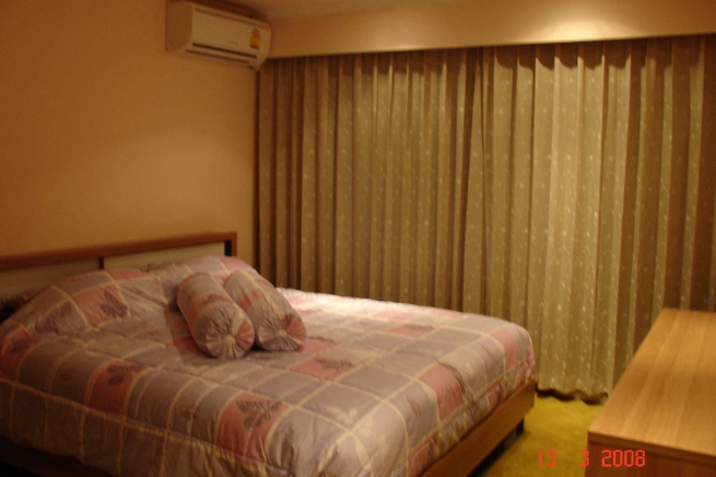 The Gentry Sukhumvit-Bangna