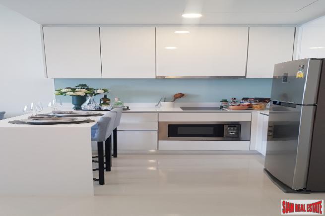 New Luxury High-Rise Newly Completed Next to BTS at Ratchayothin, Chatuchak - 1 Bed Corner and 1 Bed Plus-11