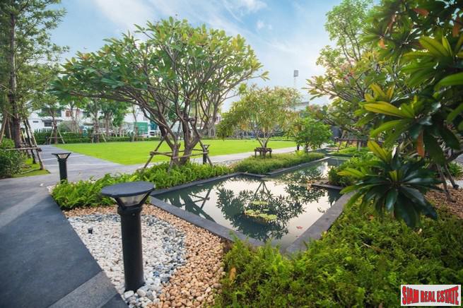Menam Residence | Fantastic River & City Views from this 48th Floor Three Bedroom Condo for Sale-1