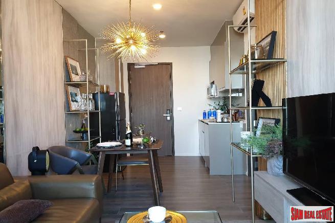 Newly Completed High-Rise Green Condo with 2 Rai of Gardens by Luxury Developers at Sukhumvit 101/1 - 1 Bed Units-11