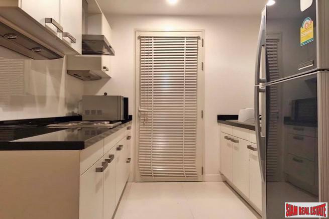 Baan Siri 31 | Reduced price Large Newly Refurbished Two Bedroom Corner Condo for Sale in Phrom Phong-5