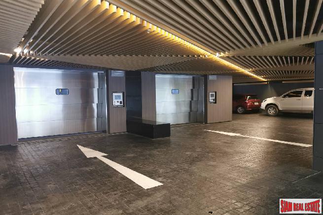 Circle Sukhumvit 11 | Newly Built Luxury High-Rise Condo at Sukhumit 11, BTS Nana - 2 Bed Unit - 15% Discount and Fully Furnished!-17