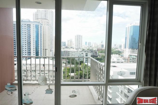 Fullerton Sukhumvit | Two Bedroom Private Corner Condo with City Views for Sale in Thong Lo - Pet Friendly!-3