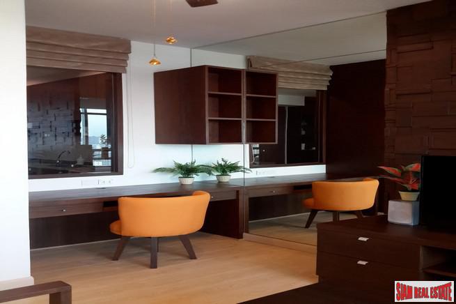 Flexi Sathorn - Charoennakorn