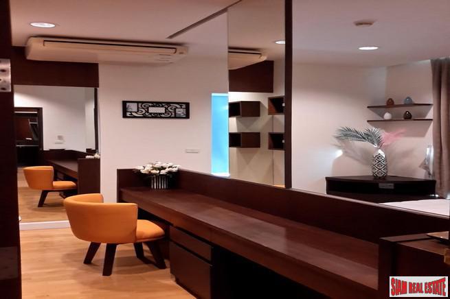 Flexi Sathorn - Charoennakorn