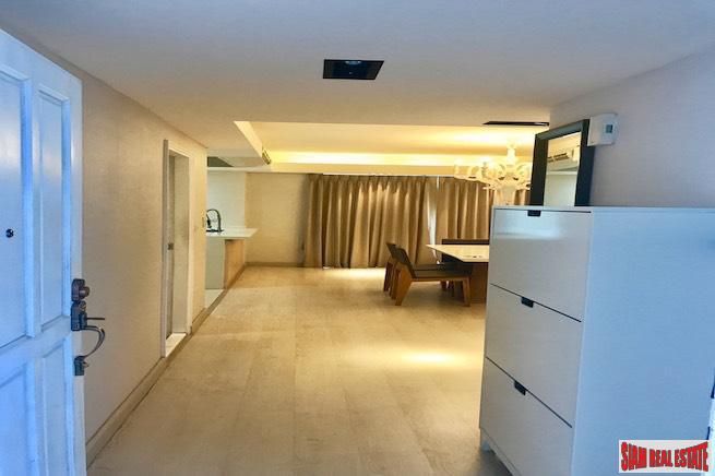 Royal Castle Sukhumvit 39 | Renovated Three Bedroom Condo for Sale in the Heart of Sukhumvit 39-3