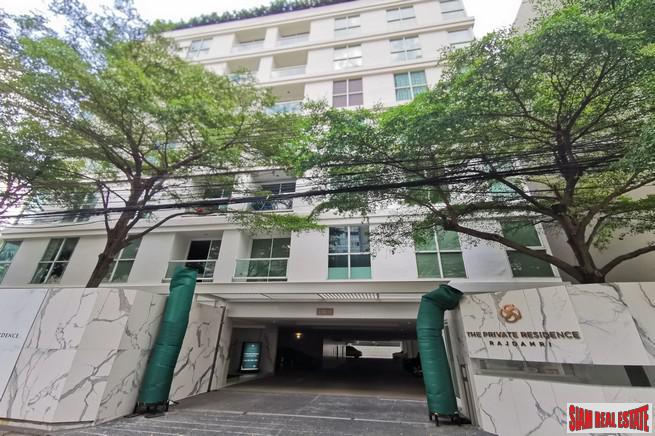 Luxury Low-Rise Freehold Residence Ready to Move in at the Exclusive Area of Ratchadamri, Lumpini - 1 Bed Units-0