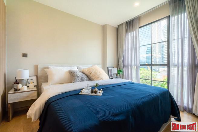 Ready to Move in Luxury Low-Rise Condo at Soi Langsuan, 250 Metres to BTS Chidlom, Lumphini - 2 Bed Units - Only 2 Units Left!-28