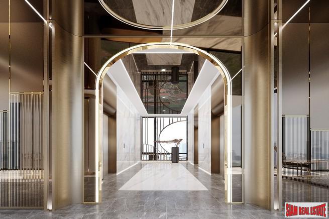 Pre-Sale of Hot New Luxury High-Rise Condo of Loft Units at the New Central Business District next to MRT Huai Khwang - 2 Bed Loft Units - Free Full Furniture and Discount!-14