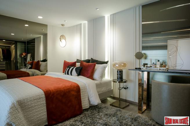 Hot New Luxury High-Rise Condo at the New Central Business District next to MRT Huai Khwang - 1 Bed Units - Free Full Furniture and Discount!-18