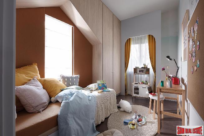 Modern Luxury Villa Estate by Leading Thai Developers at Krungthep Kreetha - 5 Bed Homes-14