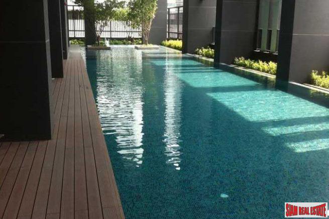 The Capital Ekamai-Thong Lor | Cozy One Bedroom Condo for Sale in a Convenient Thong Lo Location-0