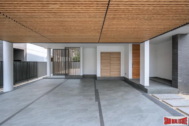 Baan 365 Rama 3 | Three Storey Four Bedroom Fully Equipped Luxury House for Rent