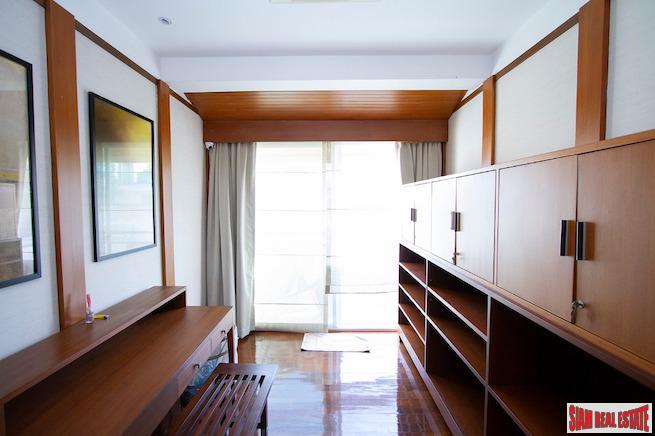 Prompak Place | Spacious Four Storey Three Bedroom House for Sale in the Heart of Thong Lo-8