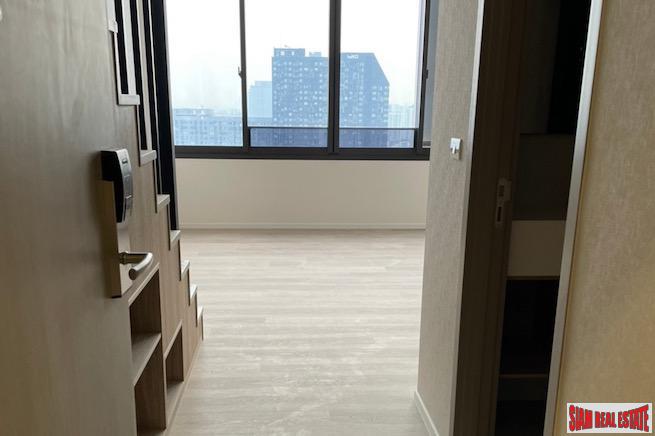 Siamese Sukhumvit 87 | One Bedroom Loft with City Views for Sale in On Nut-12