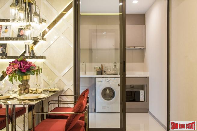 Newly Completed Mega Project with 2,400 Sqm of Sky Facilities only 300 metres to MRT Phra Ram 9, Rama 9 Road - 2 Bed Units-9