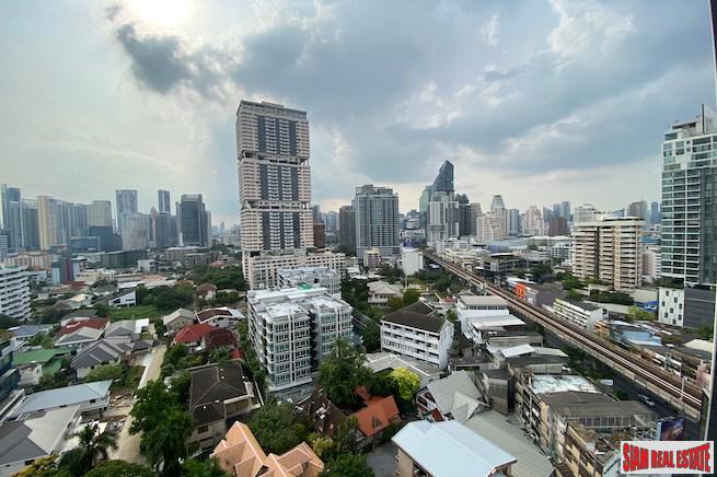 Beatniq Sukhumvit 32 | Elegantly Furnished One Bedroom Condo with Great City Views for Sale in Thong Lo