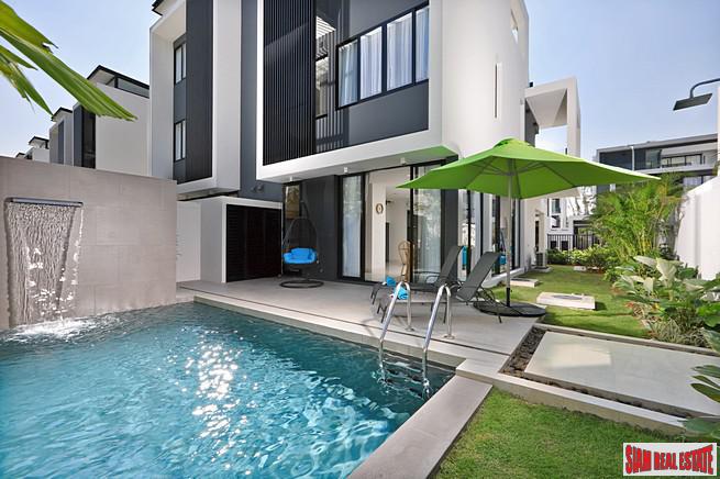 Laguna Park 2 | Three Bedroom, Three Storey New Townhouse with Rooftop Terrace + Private Swimming Pool