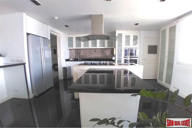 Regent on the Park II | Sweeping City Views from this Three Bedroom Condo for Sale on Sukhumvit 61-10