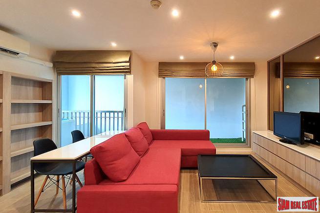 The Niche Sukhumvit 49 | Nice and Cozy One Bedroom for Sale n a Phrom Phong Low Rise