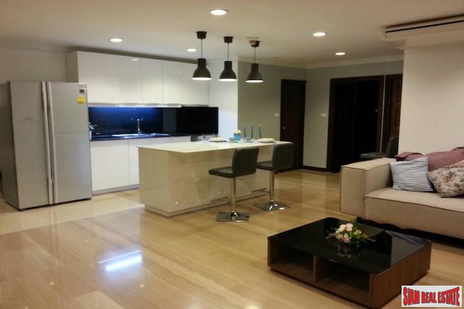 Richmond Palace Condominium | Bright & Peaceful Three Bedroom Corner Unit for Sale in Phrom Phong-9