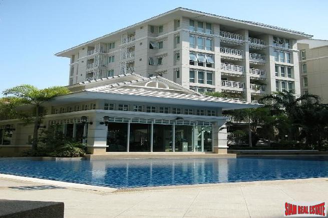 Baan C.K. Apartment