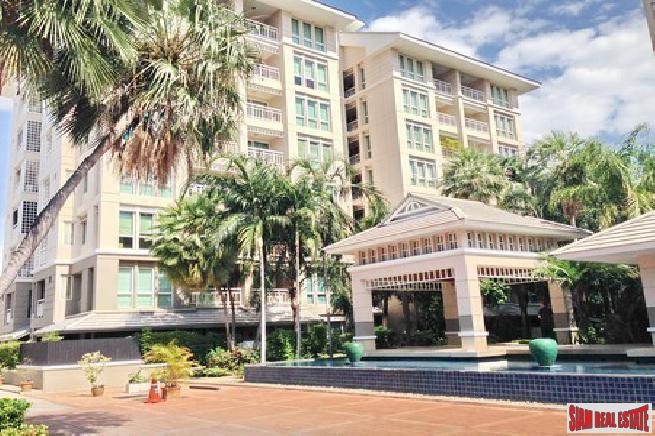 Baan C.K. Apartment
