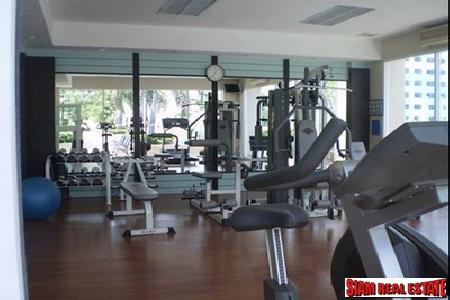 Cozy living of Studio unit, 1 Bathroom, on 16th floor at Grand Park View Asok, Sukhumvit 21-5