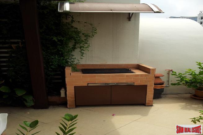 Saranjai Condominium | Impressive 3 Bedroom Sukhumvit Condo with Scenic Roof Garden-1