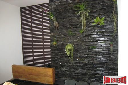 Modern Three Bedroom Pool Villa with Thai Style Guesthouse in Ao Por