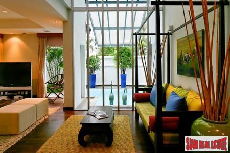 Grove Gardens Townhome | Modern Sea View 3 Bedroom Townhome on Golf Course in Cape Yamu
