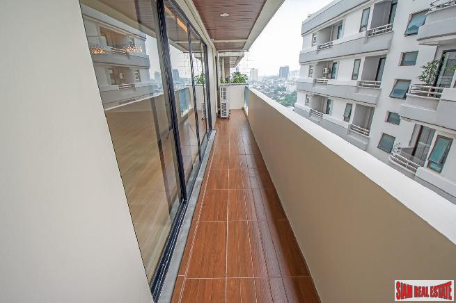 Casa Viva | Newly Renovated Stunning 3 Bed Corner Unit Condo at Ekkamai Soi 12-3