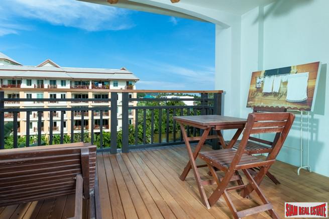 Blu Monkey Boutique Naiharn Beach