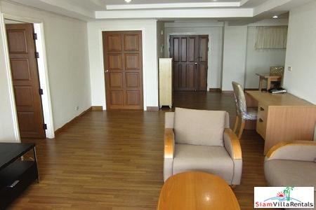 Royal Castle | Three bedroom 140 SQM Condo for Sale a Short Walk to BTS Phrom Phong-1